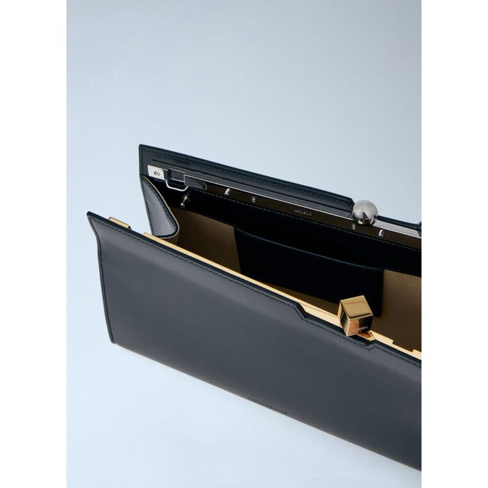 Jacquemus Women Le Salon Leather Shoulder Bag - Picture 6 of 6